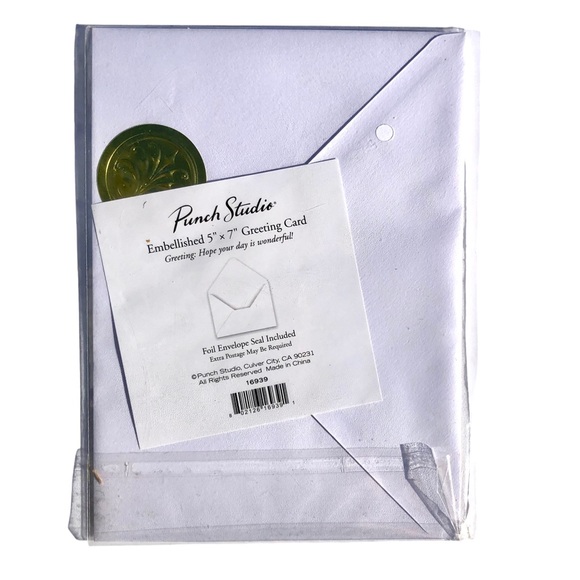 Punch Studio Kitty Cat Embellished 3D Single (1) Birthday Card +Env+Seal (16939) - Picture 4 of 4